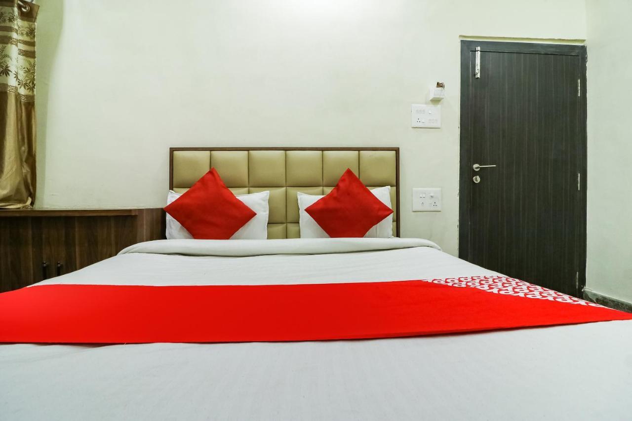 Oyo 28789 Hotel Adarsh Bilāspur Eksteriør billede