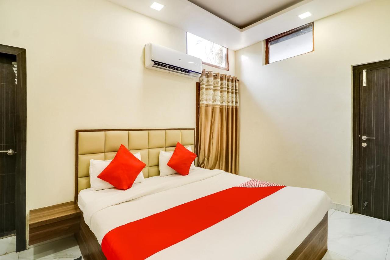 Oyo 28789 Hotel Adarsh Bilāspur Eksteriør billede